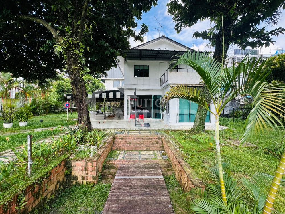Listing Cover Photo